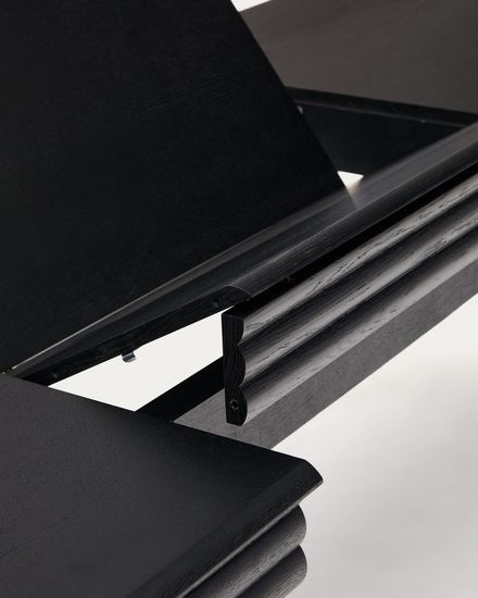 Раздвижной стол Lenon черный из шпона и массива дуба 200(280)x90 Испания 