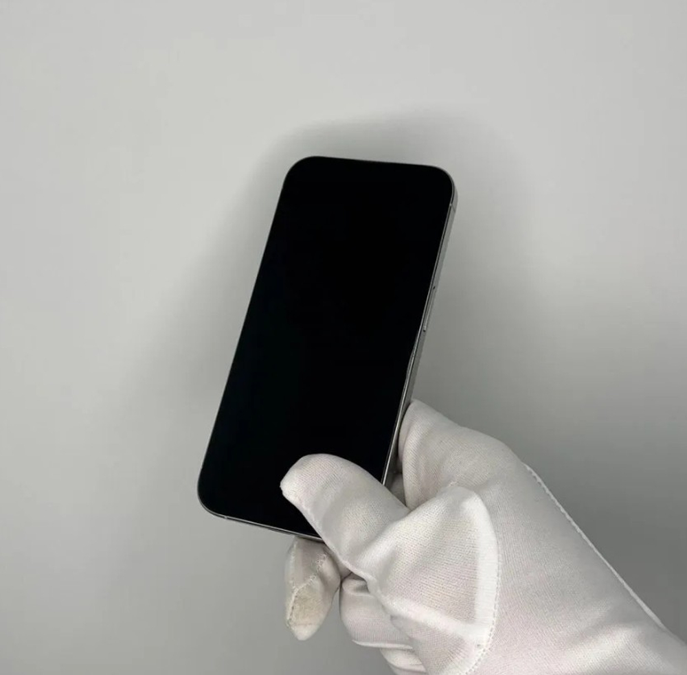 iPhone 15 Pro, 256 ГБ б/у