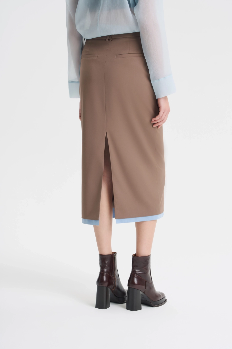 Юбка-миди со вставкой