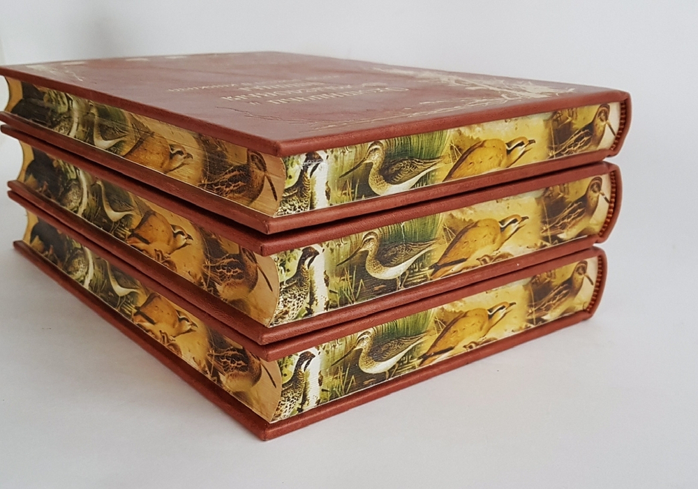 Подарочная книга "Охотничьи и промысловые птицы Европейской России и Кавказа". М.А. Мензбир