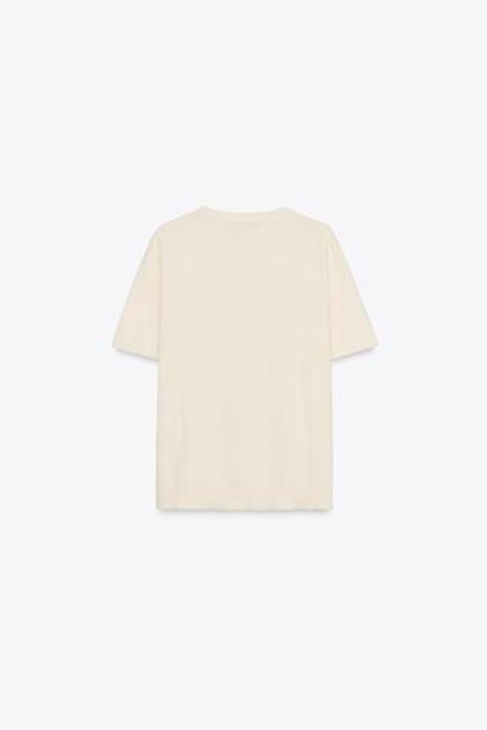 ZARA ОДНОТОННЫЙ ТОП С КОРОТКИМИ РУКАВАМИ, ЦВЕТ СЛОНОВОЙ КОСТИ
