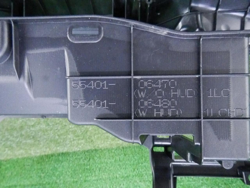 Торпедо Toyota Camry xv70 (2017-н.в.)