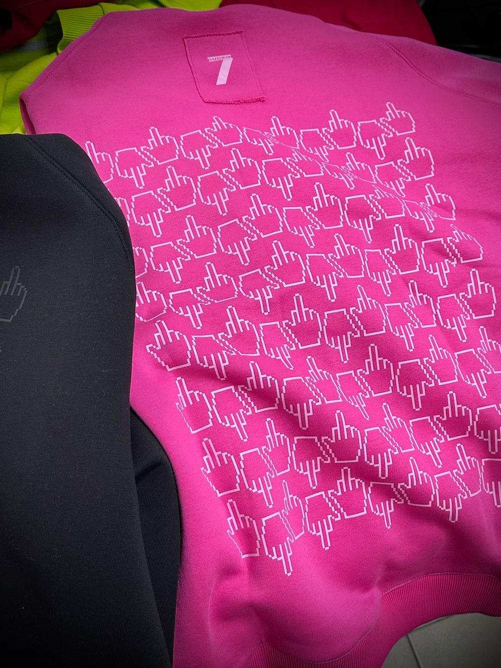 Бомбер оверсайз унисекс «ФАК» Бомбер оверсайз унисекс «ФАК»