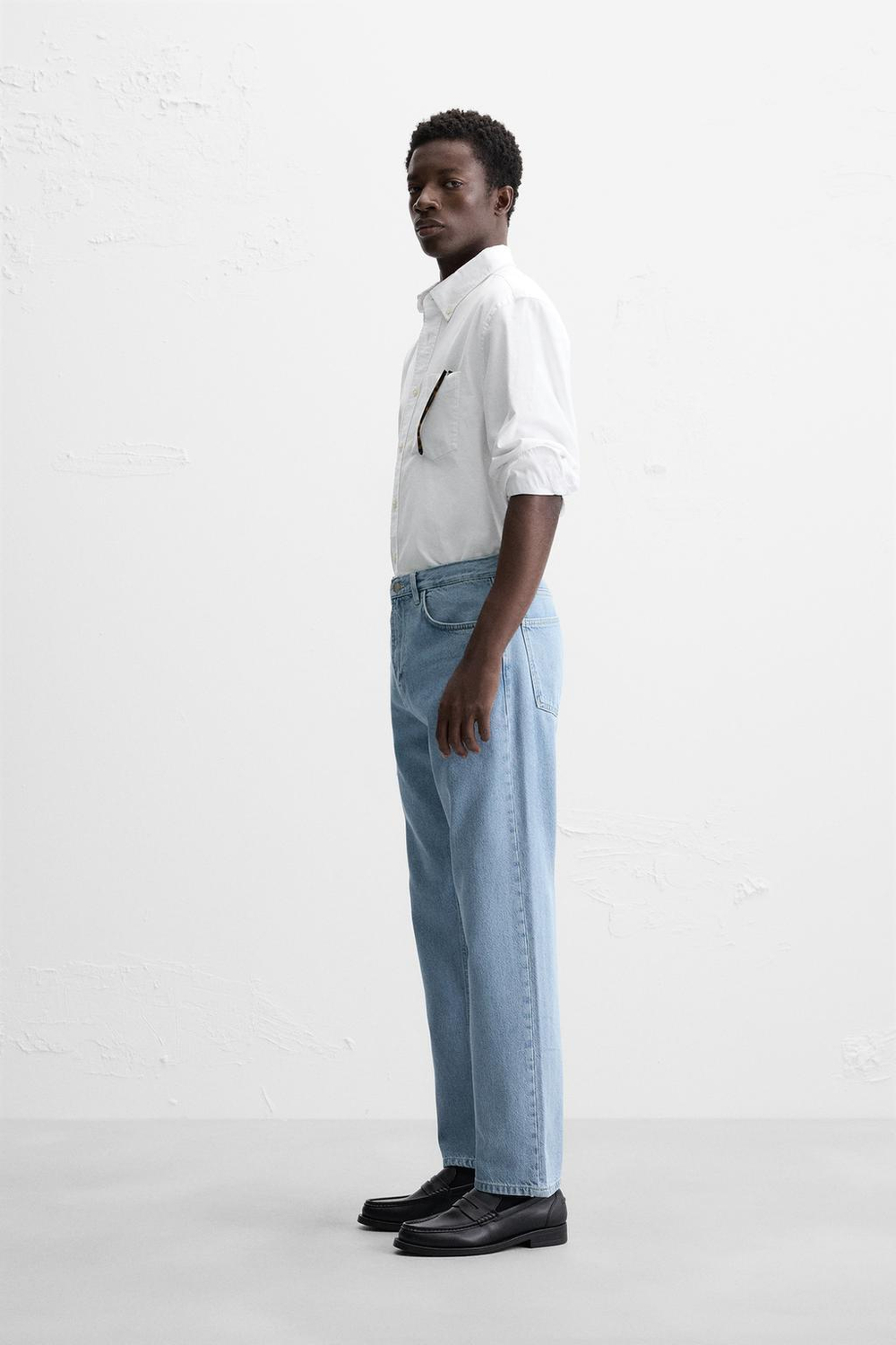 Джинсы slim fit