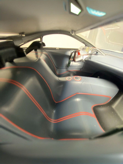 Модель BMW масштабная Vision M next 2019 1:18