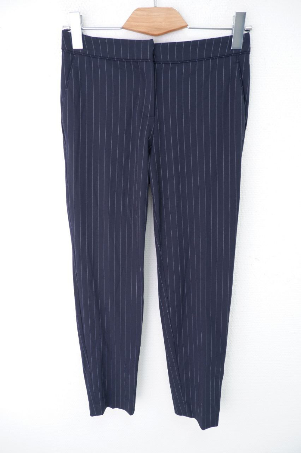 Брюки H&M в полоску 38 размер