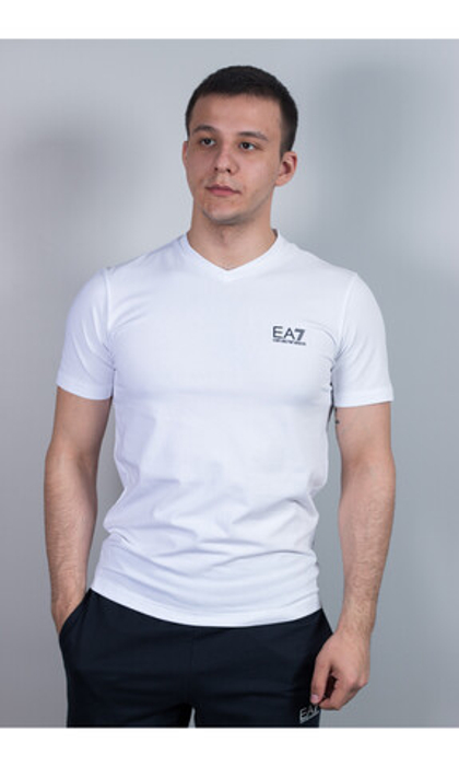 Футболка EA7