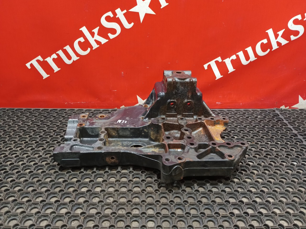 Кронштейн рессоры передней левый