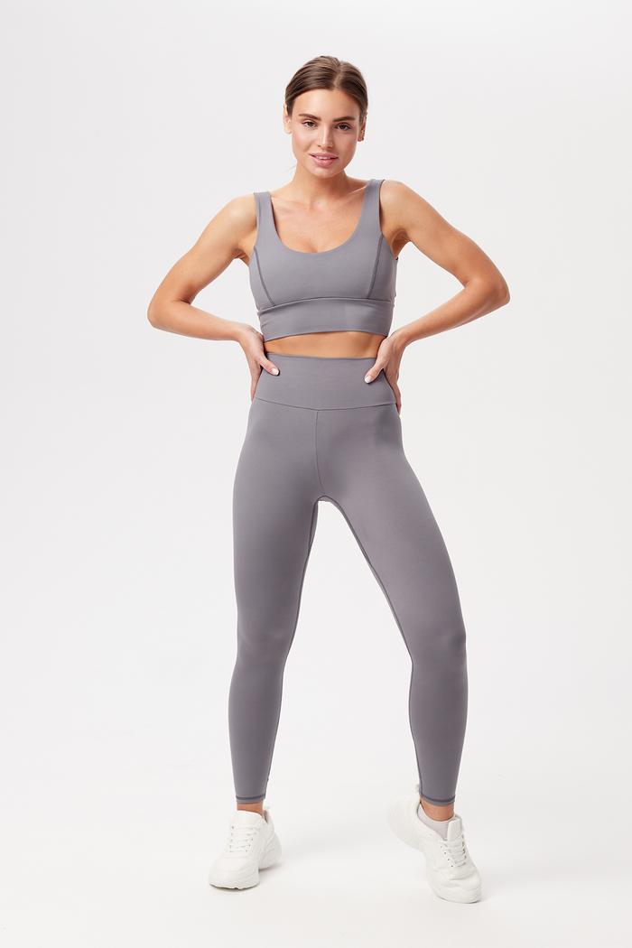 Легинсы с высокой талией