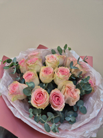 Роза с эвкалиптом букет