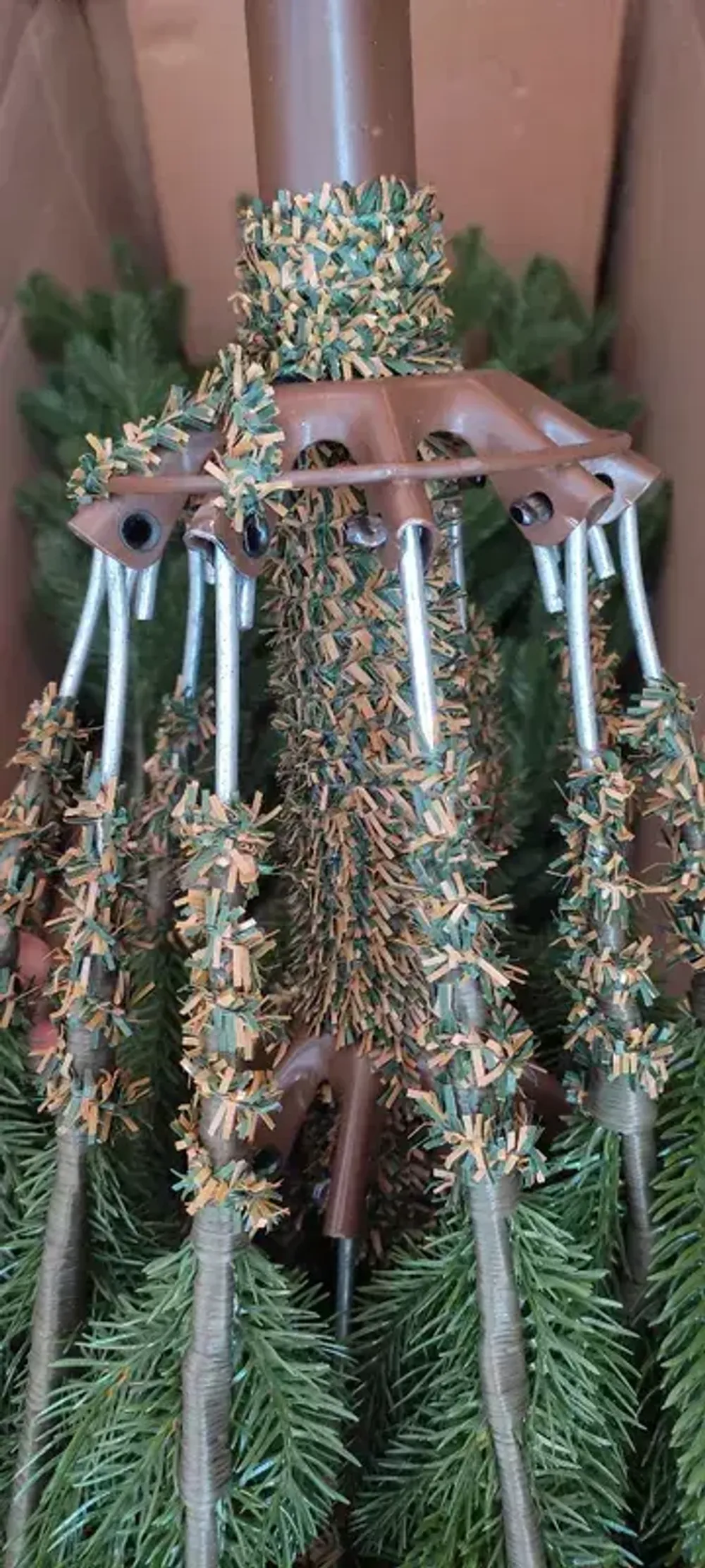 Ель искусственная «Вега» (Литая хвоя) 270 см / 2,7 м