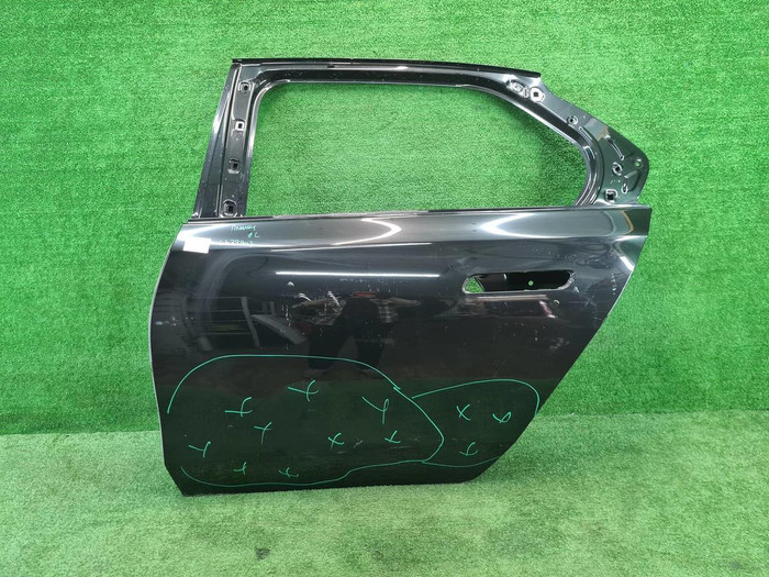 Дверь задняя левая BMW 7er G70 (2022-н.в.)