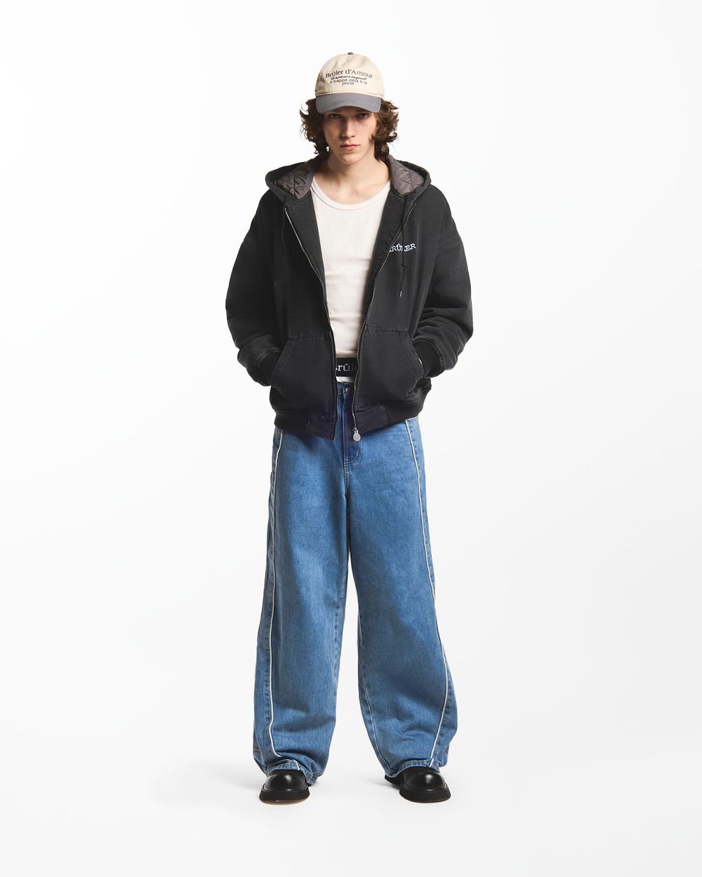 Куртка Bruler d'Amour джинсовая Estampage черная