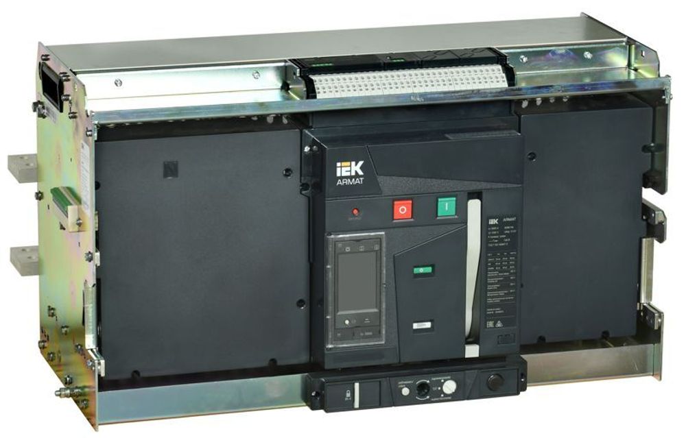 Выключатель автоматический воздушный 4п G 5000А 125кА TT выдвиж. с комплектом аксессуаров ARMAT IEK AR-ACB-4VG-125-5000A-TTCF