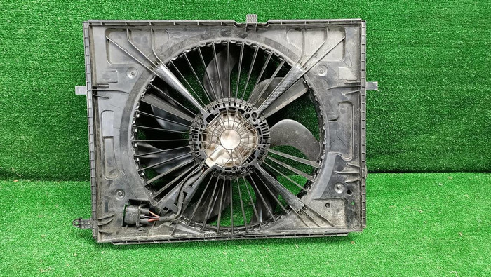 Диффузор с вентилятором Mercedes GLC X253 (15-22)