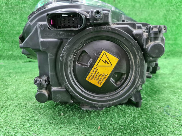 Фара левая Porsche Macan 95b (2014-2018) ксенон