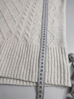 Свитер H&M светлый 42 размер