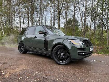 Range Rover в цветной полиуретан Carbins PPF Black Olive 🫒  CR-16D