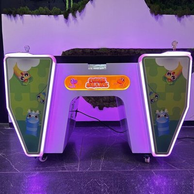 Детский игровой автомат с видео игрой "Змейка"