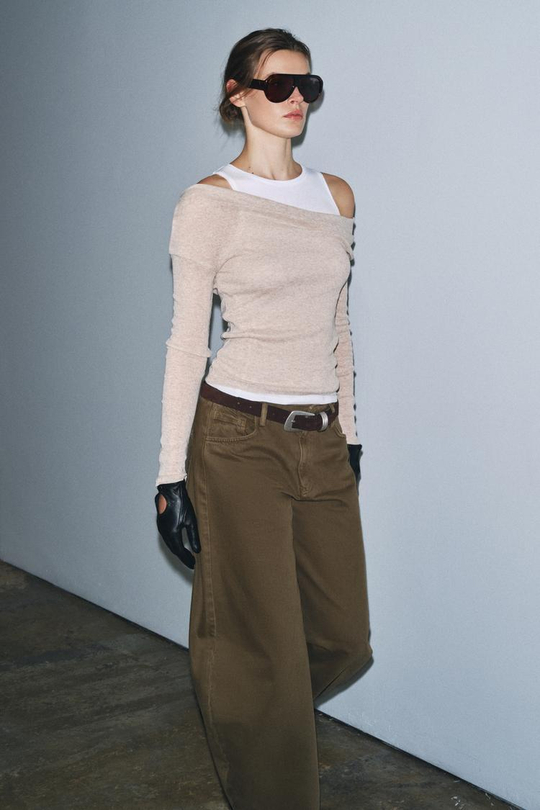 ZARA АСИММЕТРИЧНАЯ ФУТБОЛКА С ЭФФЕКТОМ ДВОЙНОГО СЛОЯ, ПЕСОЧНЫЙ МЕЛАНЖ