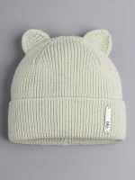 Шапка вязаная демисезонная с ушками