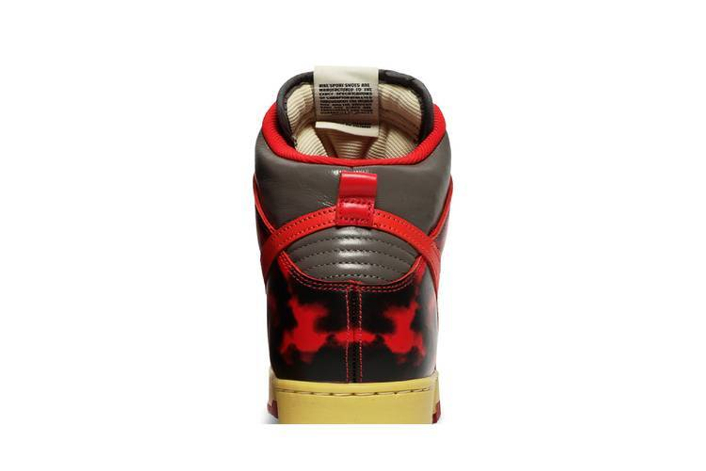 Кроссовки Nike Dunk Sp "Red Camo Acid Wash"