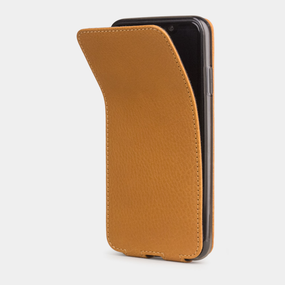 Чехол кожаный для iPhone XS Max рыжего цвета
