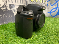 Nikon D5000 46.500 кадров