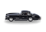 Автомобиль Mercedes-Benz 300 SL Gullwing, черный