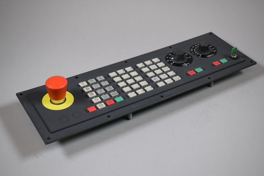 SIEMENS 6FC5103-0AD03-0AA0