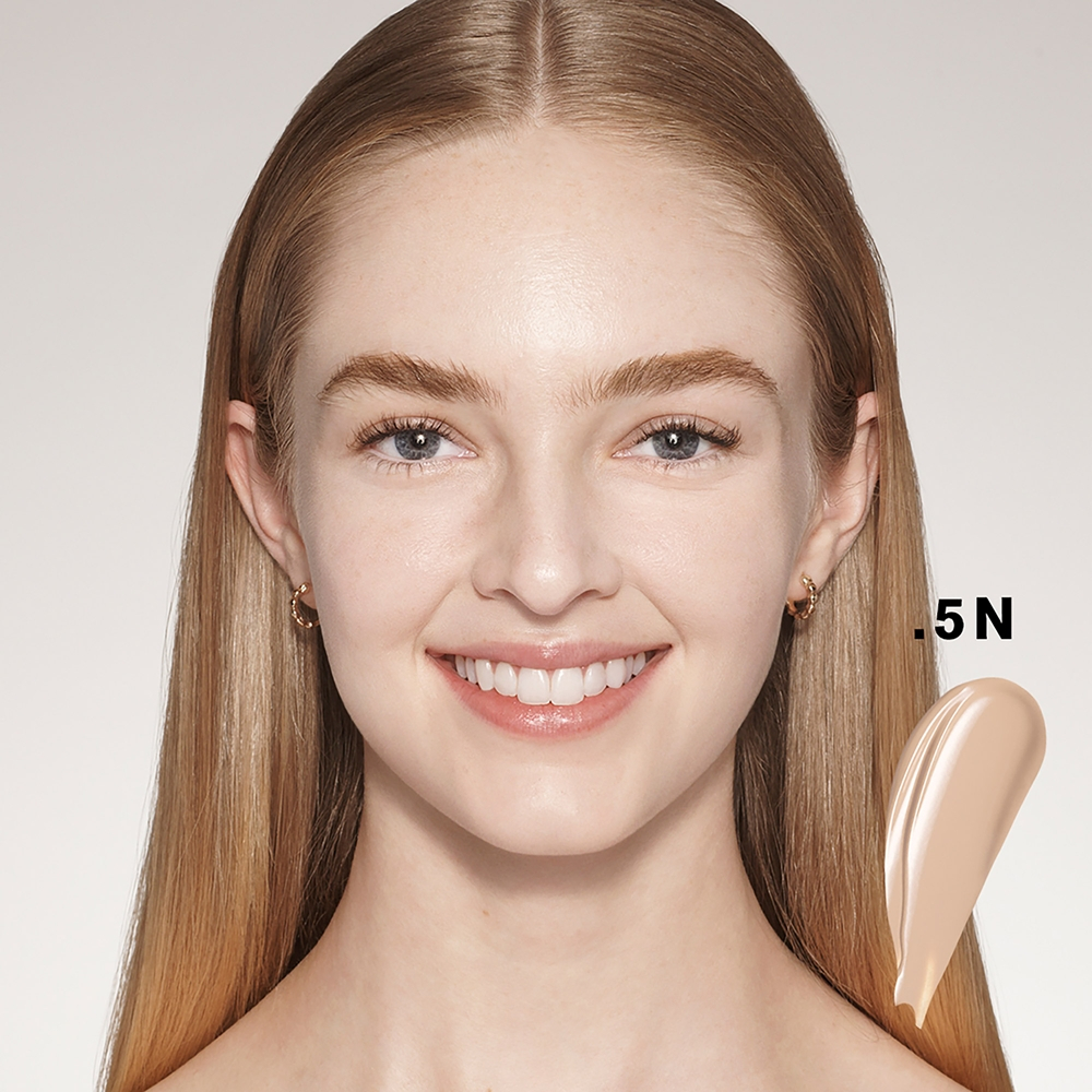 Estee Lauder Futurist Soft Touch Brightening Skincealer - Корректор осветляющий тон лица оттенок 0.5N, 6 ml