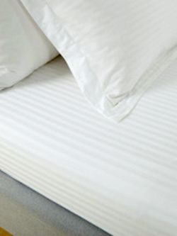 Простынь на резинке Milky Garden "Сатин-страйп" 90х200 см