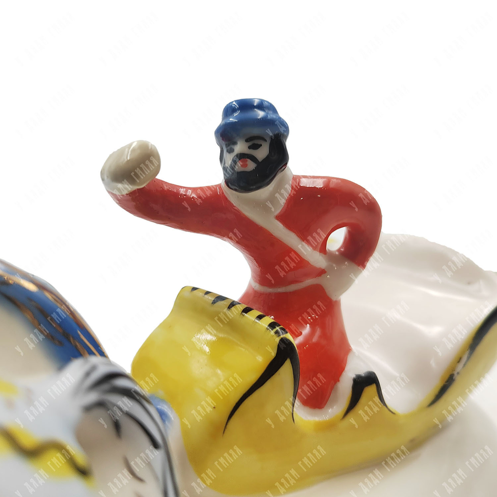 Киселев А. А. Фарфоровая скульптура Тройка. ЛЗФИ. 1950-е гг.