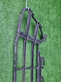 Решетка переднего бампера BMW X1 F48 (2019-2022)