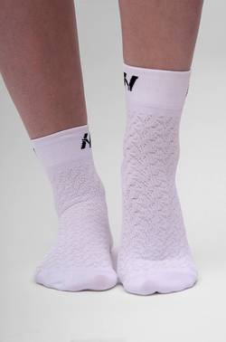 Носки Nebbia “HI-TECH” N-pattern crew socks 130 White