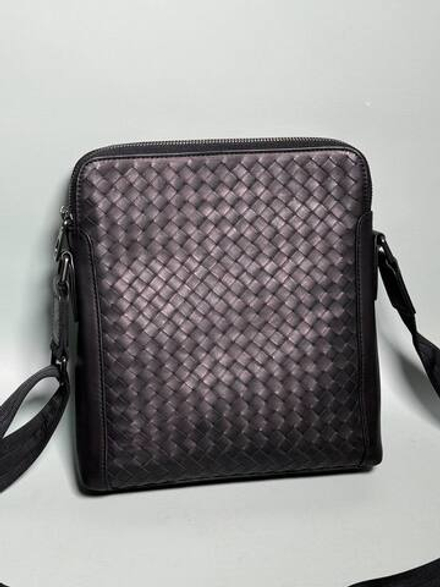 Сумка-мессенджер Bottega Veneta