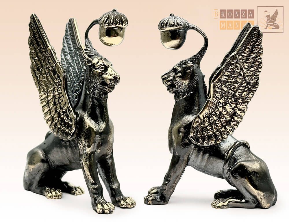 фигурка Грифон рельефный 7,5 см. с фонарем