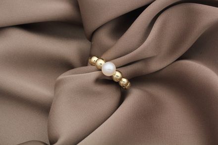 Кольцо "Шарики" с жемчужиной