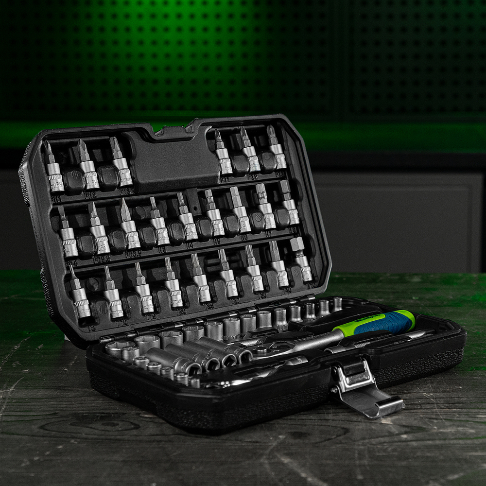 Набор инструментов, 1/4", пластиковый кейс 56 предметов Сибртех