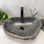 Раковина из речного камня RS-63629 (60*37*15) 0124