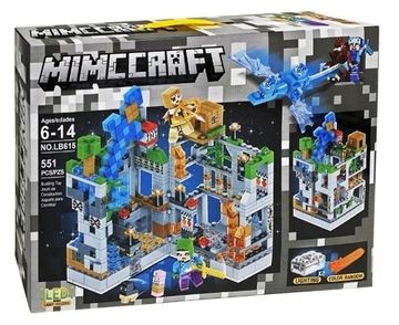 Конструктор Майнкрафт Сражение за серую крепость 551 деталь светящийся с LED-подсветкой