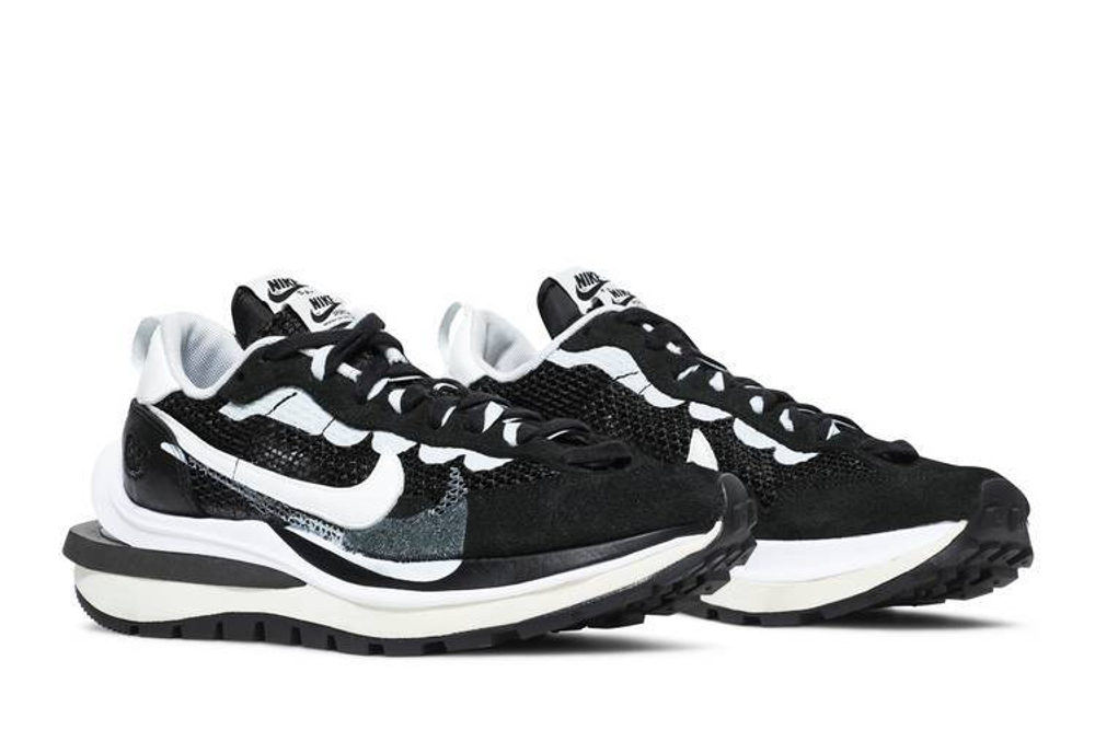 Кроссовки Sacai X Nike Vaporwaffle Black And White