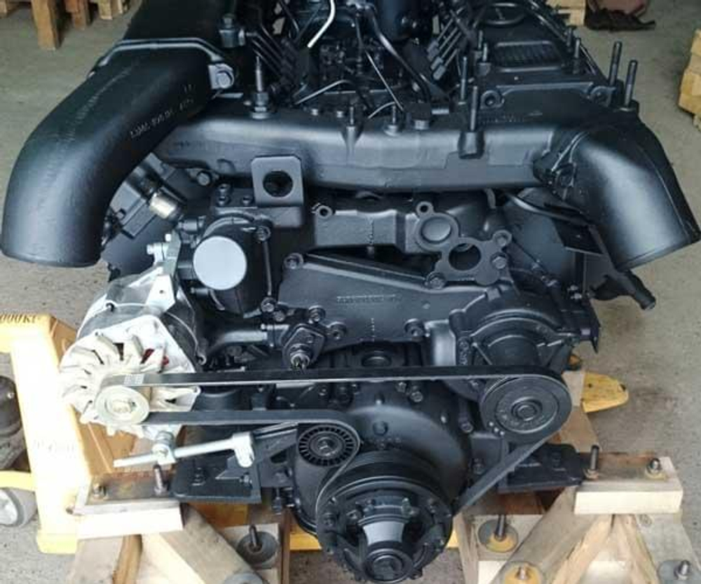 Двигатель КамАЗ 740.50 вид спереди фото со склада