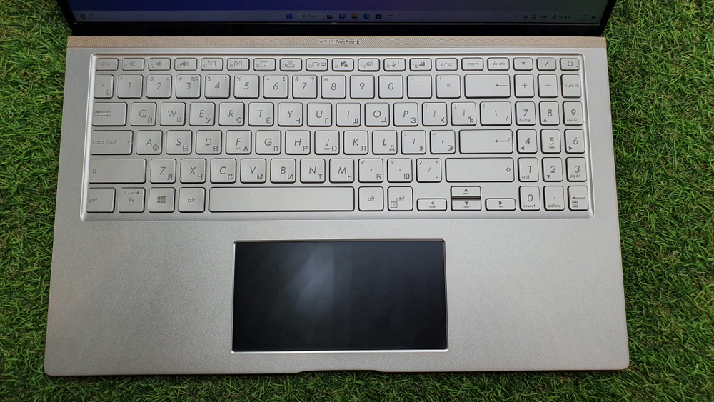 Ноутбук ASUS i7-10/16 Gb/SSD 1 Tb/FHD/Zenbook UX534FAC-A8170R [90nb0nm5-m03140]/Windows 11