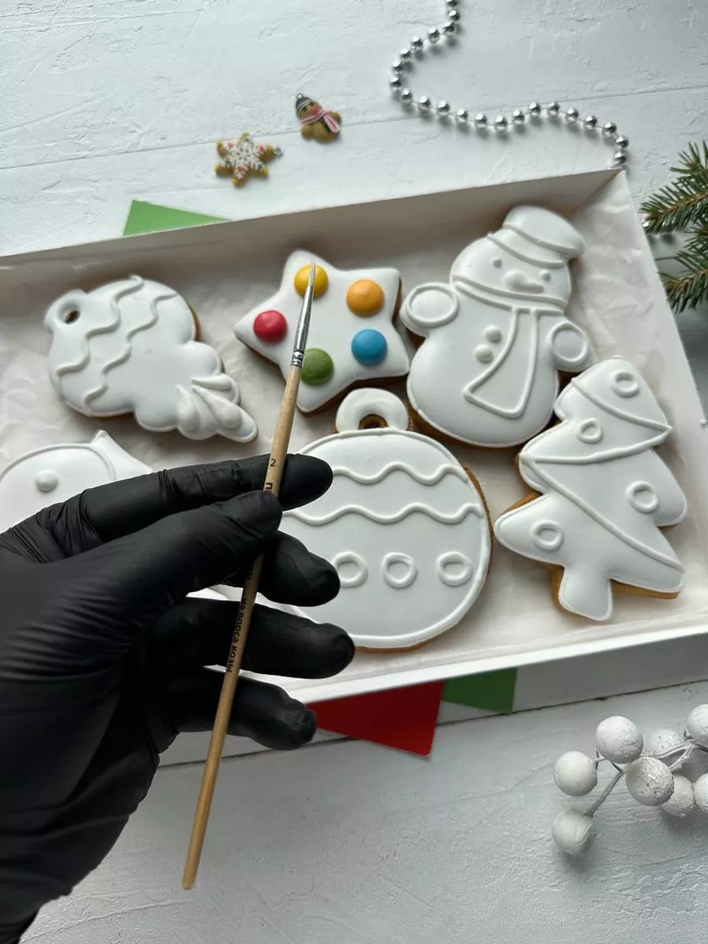 Имбирные пряники новогодние 2025 раскраска