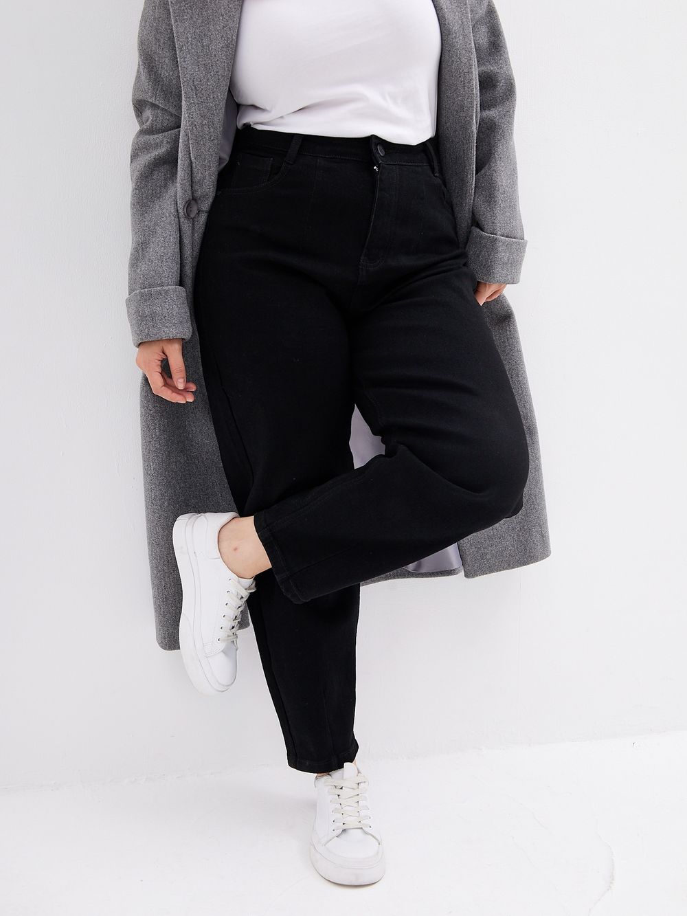 Джинсы больших размеров на молнии