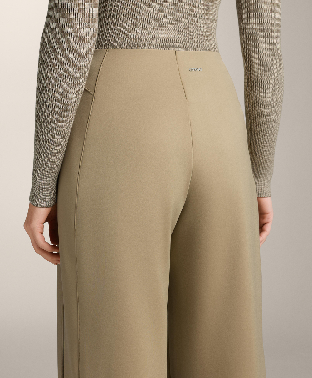 OYSHO Брюки прямого кроя с высокой посадкой и неопреновым эффектом, отделанные кантом, бежево-зеленый