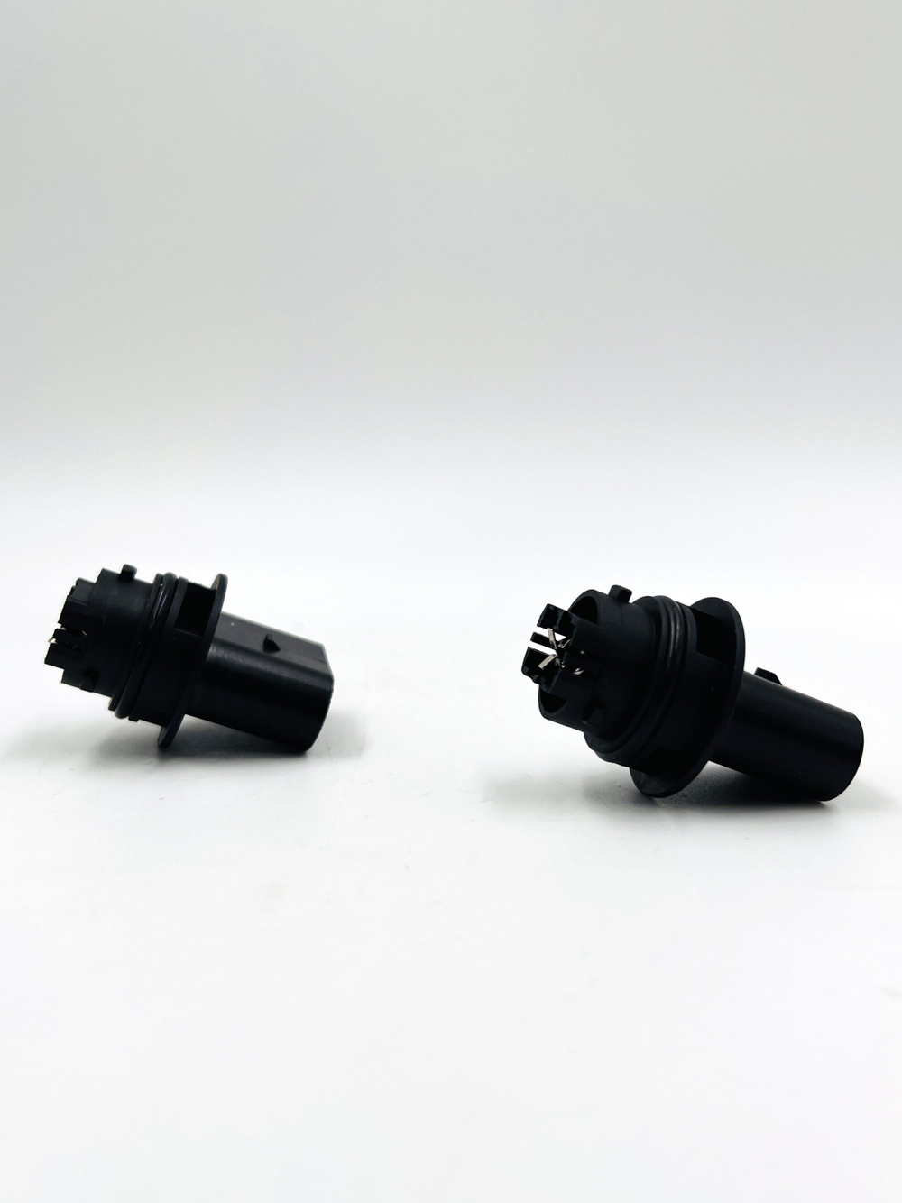 Патрон дневные ходовые огня на блок фару для Лада Гранта комплект 2шт.