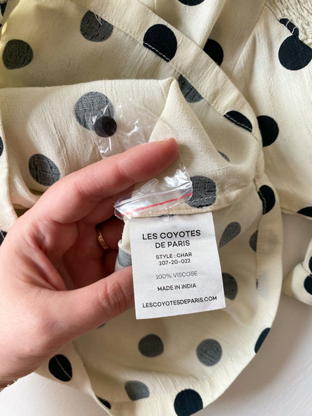 Новая блузка из вискозы Les Coyotes, 128