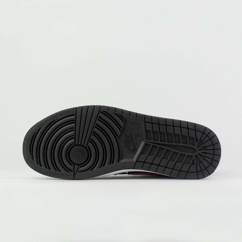 Кроссовки Nike Air Jordan 1 Black / Red